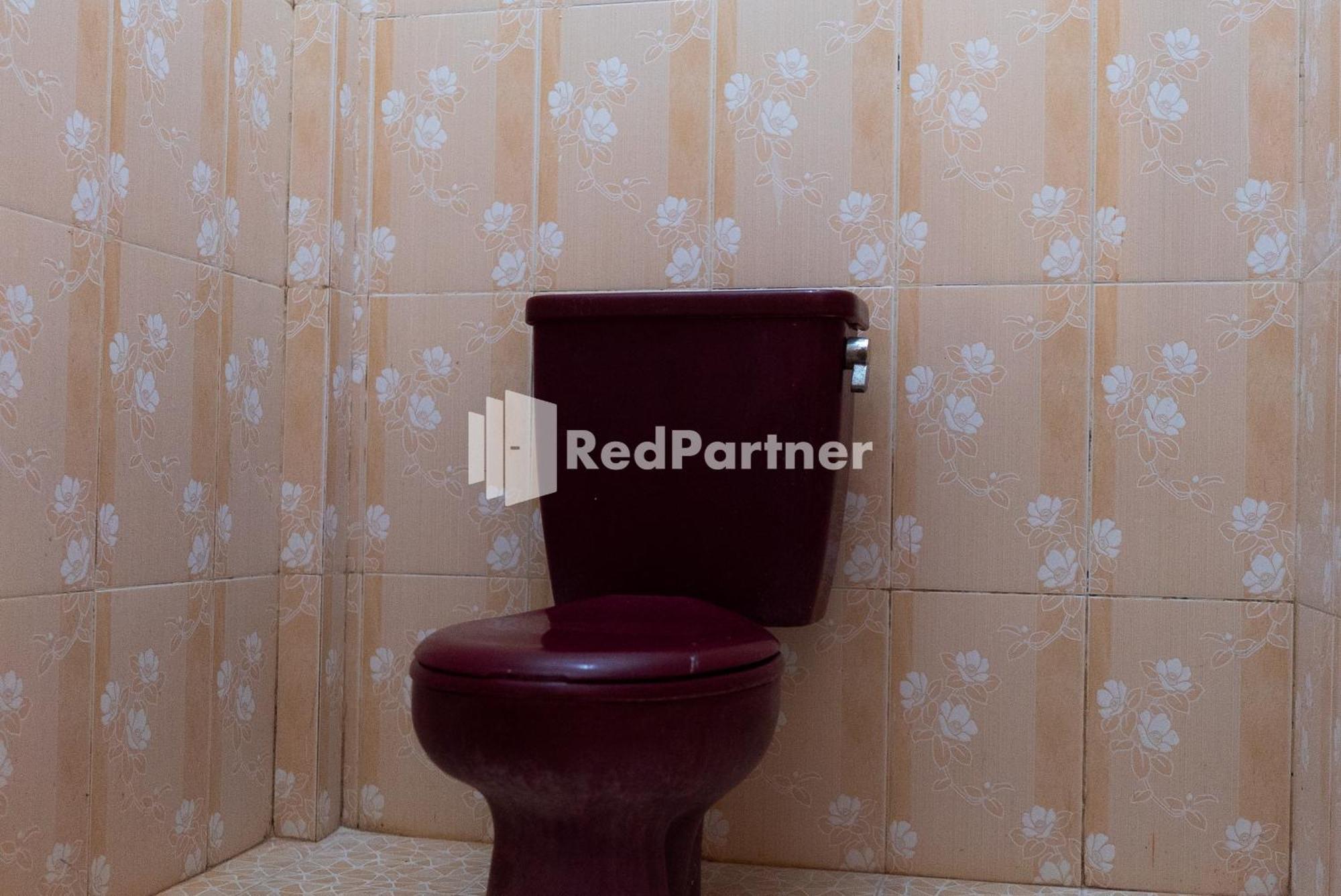 Pondok Kelapa Homestay Lampung Mitra Reddoorz Bandar Lampung Pokój zdjęcie